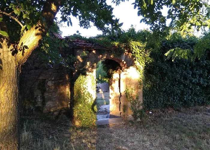 Jankovich Castle * Benkovac