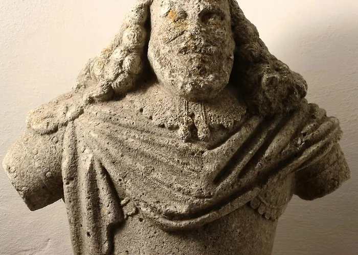 Jankovich Castle Бенковац